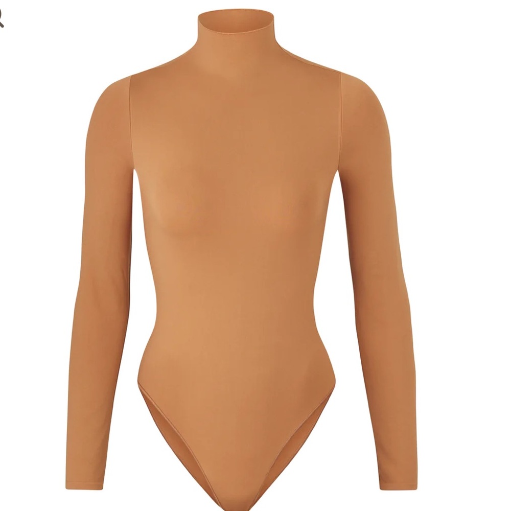 NWOT SKIMS Essential Mock Neck Long Sleeve Bodysuit new